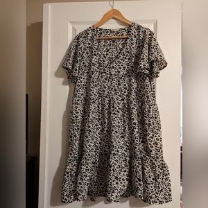 Black & White Flower Medium Baby Doll Dress